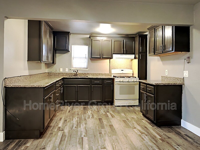 6340 Hermosa St in Sacramento, CA - Building Photo