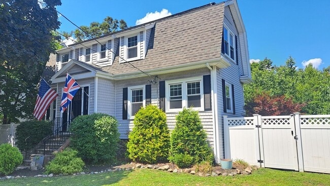 property at 621 High St