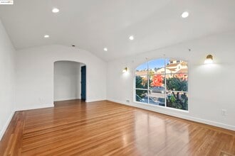 510 Pomona Ave in Albany, CA - Building Photo - Building Photo