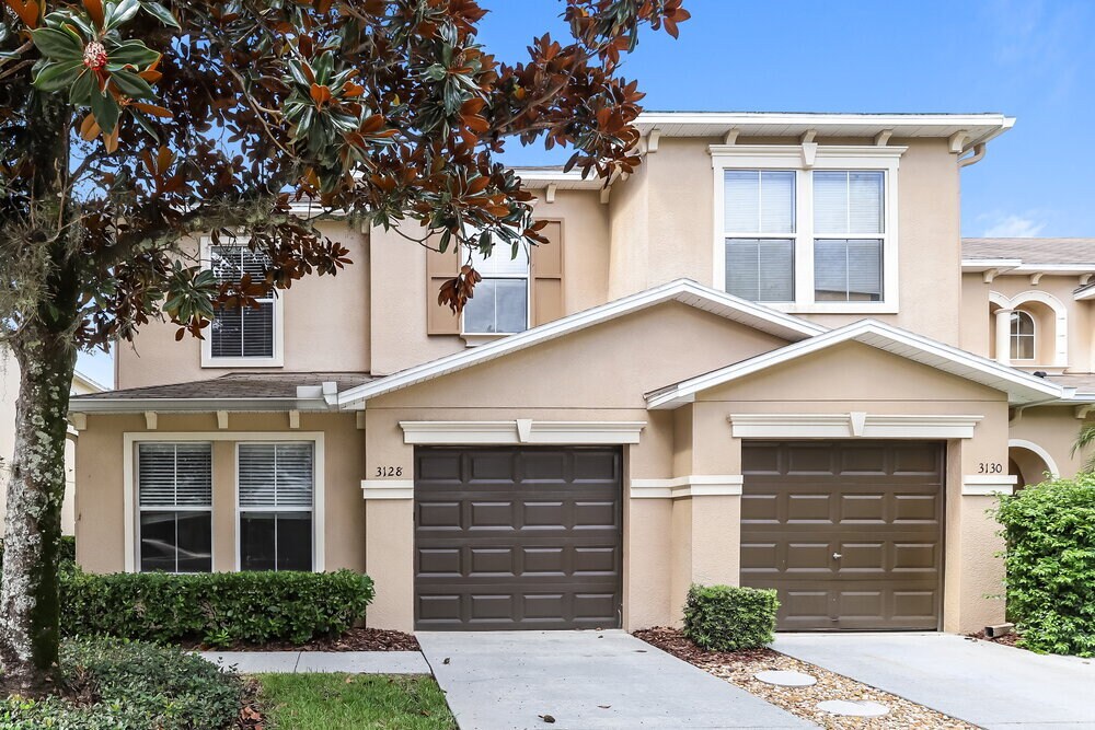 3128 Royal Tuscan Ln in Valrico, FL - Building Photo