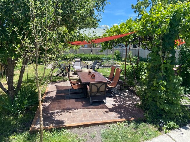 2141 S 500 E in Salt Lake City, UT - Building Photo - Building Photo