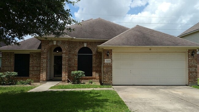 11638 Peachwood Lake Dr in Sugar Land, TX - Building Photo - Building Photo