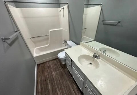 3809 McDonald Rd in Tyler, TX - Building Photo