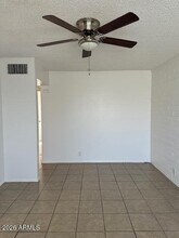 2525 N 52nd St in Phoenix, AZ - Building Photo - Building Photo