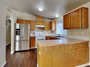 5725 209th St E in Spanaway, WA - Building Photo - Building Photo