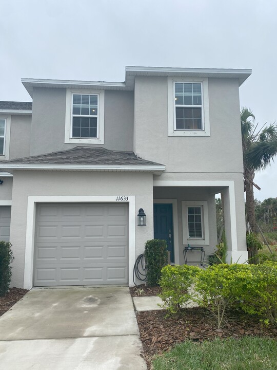 11633 Glenside Ter in Palmetto, FL - Building Photo