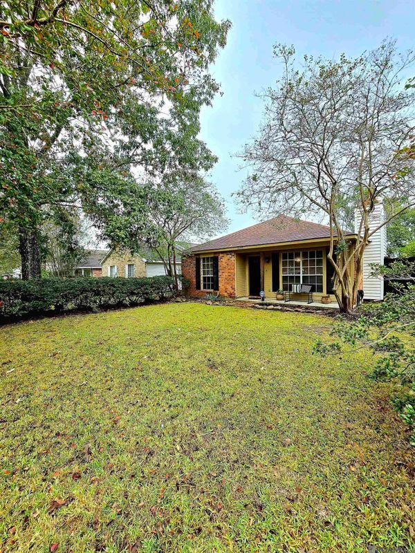 16055 Manchester Ave in Baton Rouge, LA - Building Photo - Building Photo