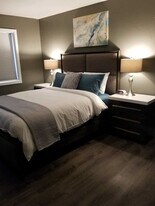 2331 W Melanie Ave in Wasilla, AK - Building Photo