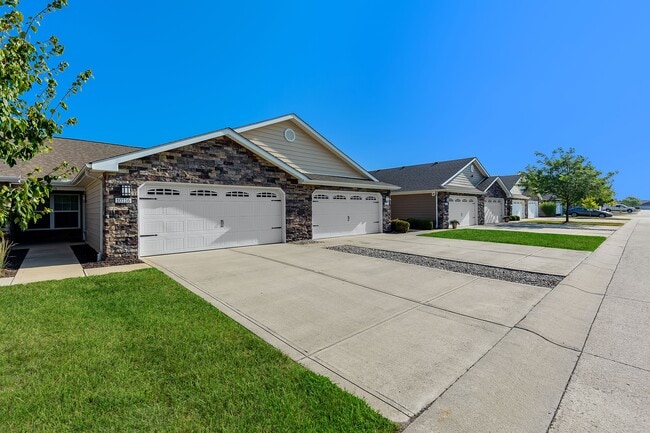 Redwood Noblesville Harewood Drive N