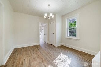 360 Alpine St in Perth Amboy, NJ - Building Photo - Building Photo