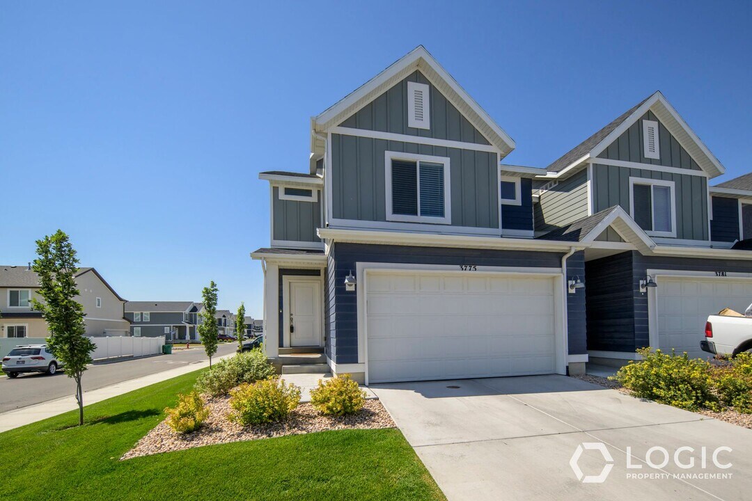 3775 W 860 N in Lehi, UT - Building Photo
