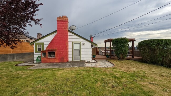property at 2332 Terrace St
