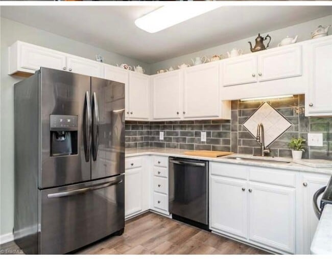 5950 Bluestem Cir in Greensboro, NC - Building Photo - Building Photo