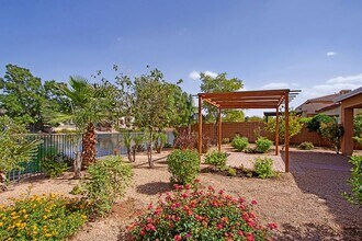 938 E Indian Wells Pl in Chandler, AZ - Building Photo - Building Photo