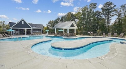 101 Decatur Dr in Raleigh, NC - Building Photo - Building Photo