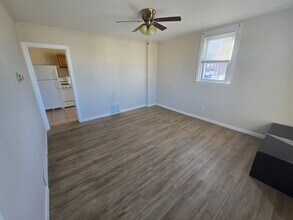 4500 Shelmire Ave in Philadelphia, PA - Building Photo - Building Photo