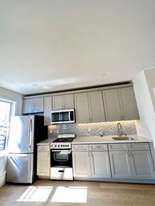 2076 Coyle St-Unit -2 in Brooklyn, NY - Building Photo