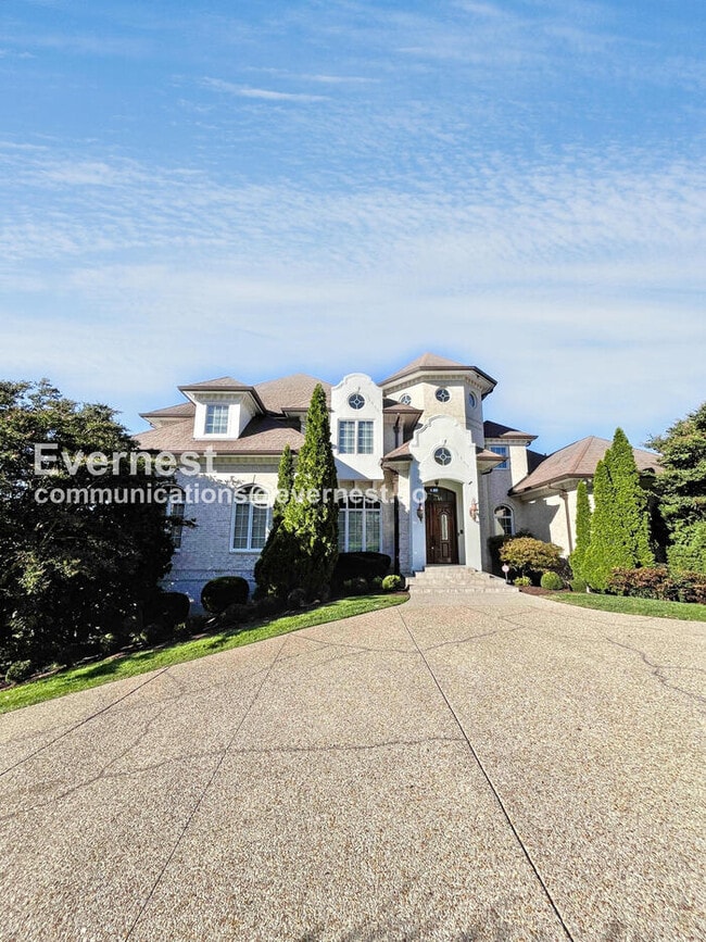 property at 9558 Hampton Reserve Dr