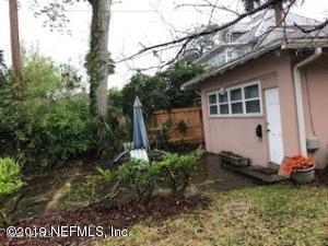 1836 Elizabeth Pl in Jacksonville, FL - Building Photo