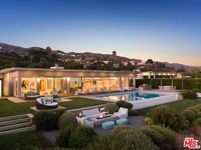 property at 24685 Pacific Coast Hwy