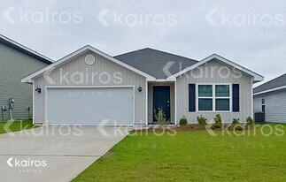212 Monarch Ln in Pensacola, FL - Building Photo