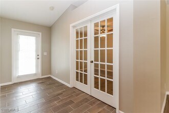 2213 NE 7th Ave in Cape Coral, FL - Building Photo - Building Photo