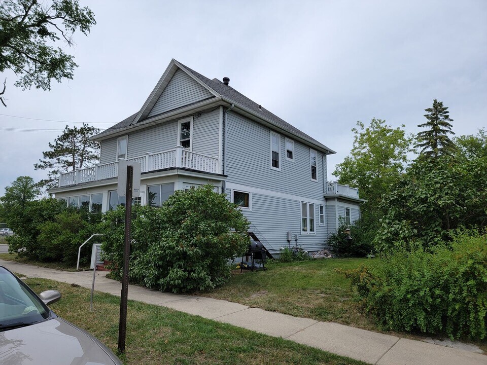 600 Bemidji Ave N in Bemidji, MN - Foto de edificio