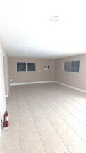 4111 NW 37th Ave in Miami, FL - Building Photo - Building Photo