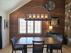 S43W30464 Stone Gate Ln in Waukesha, WI - Building Photo - Building Photo