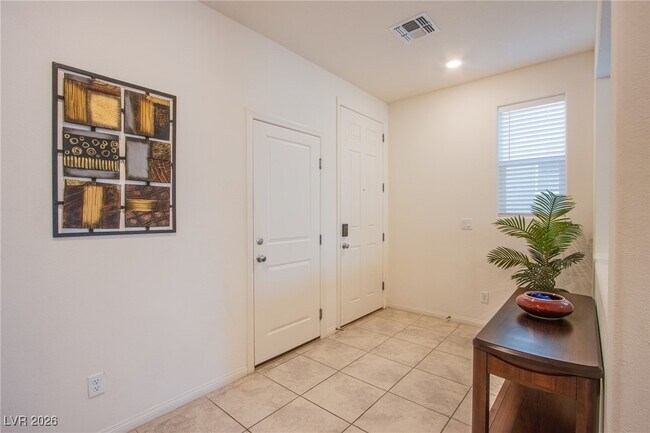 9858 W Meranto Ave in Las Vegas, NV - Building Photo - Building Photo