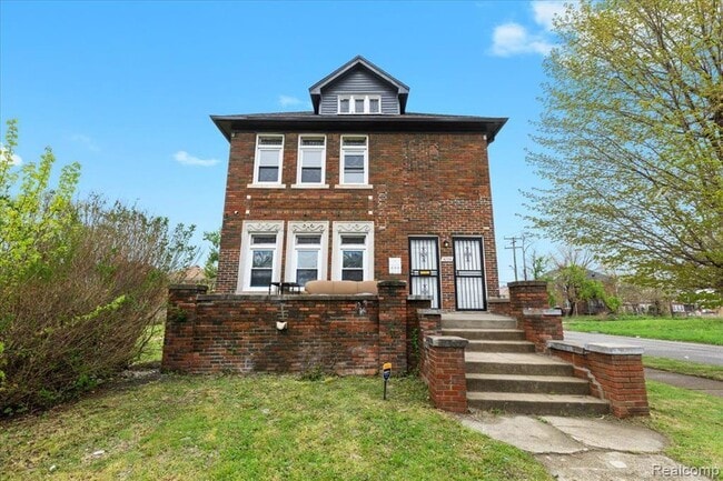 4204 Clements St in Detroit, MI - Building Photo - Building Photo