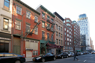 81 Warren St in New York, NY - Building Photo - Building Photo