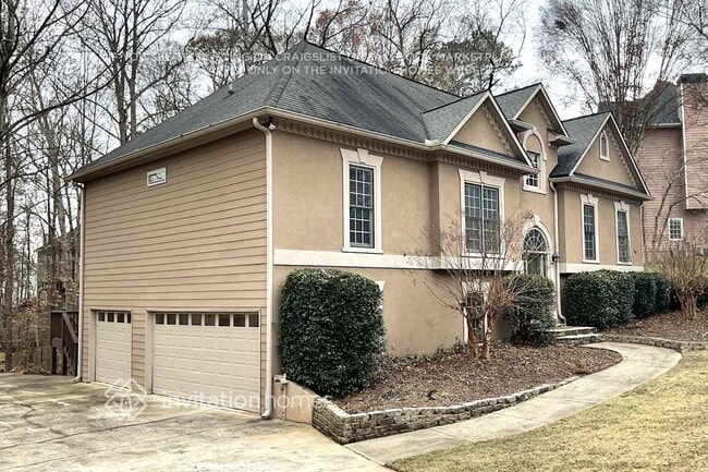 2011 Castlemaine Cir in Woodstock, GA - Building Photo - Building Photo