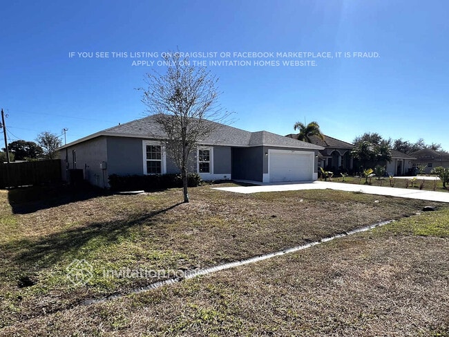 347 NW Bayshore Blvd in Port St. Lucie, FL - Foto de edificio - Building Photo