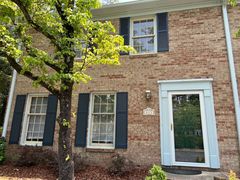 813 Seabury Ct in Wilmington, NC - Building Photo