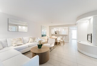 601 N Ocean Blvd-Unit -102 in Boca Raton, FL - Building Photo - Building Photo