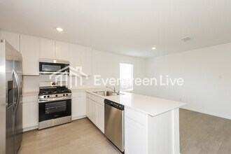 10536 Desert Hawk Cir in Fort Worth, TX - Building Photo - Building Photo