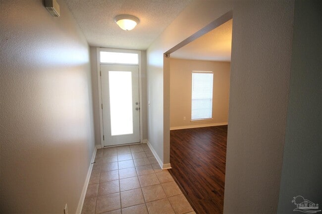 5454 Keel Dr in Pensacola, FL - Building Photo - Building Photo