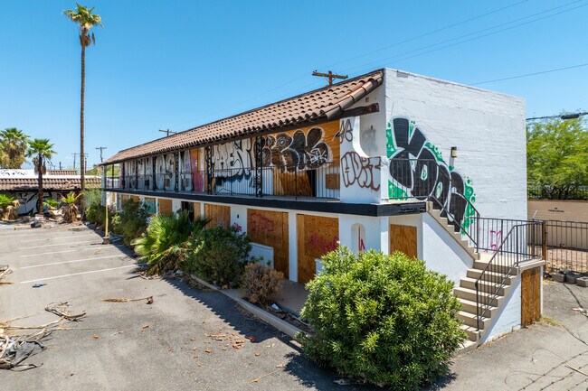 Hacienda Motel