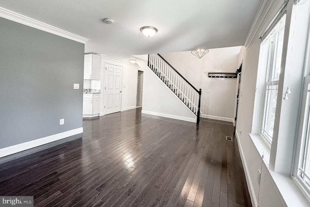 2809 Bolling Rd in Falls Church, VA - Building Photo