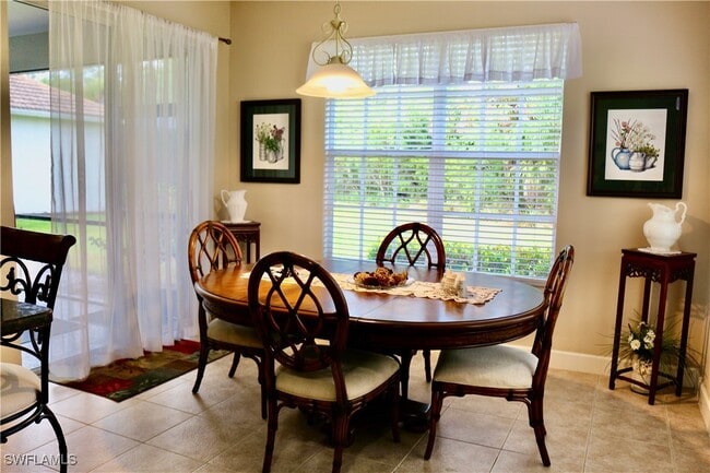 property at 15474 Los Reyes Ln