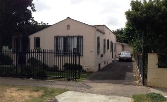 222 E 78th St in Los Angeles, CA - Building Photo