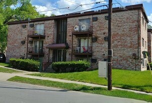 1201 Franklin Ave in Cincinnati, OH - Building Photo