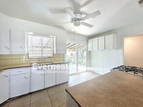 618 Pilgrim Dr in San Antonio, TX - Building Photo - Building Photo