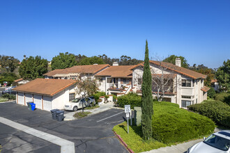 The Villas of Calavera Hills in Carlsbad, CA - Building Photo - Building Photo