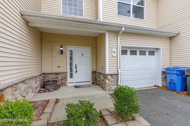 100 Pine St in Lakehurst, NJ - Building Photo - Building Photo