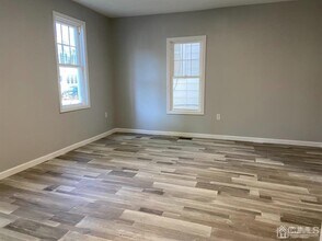 131 Augusta St in South Amboy, NJ - Building Photo - Building Photo