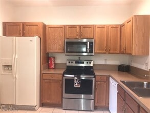 3293 Antica St in Ft. Myers, FL - Building Photo - Building Photo