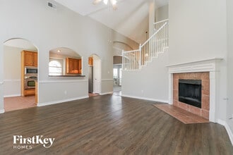 5005 Portview Dr in Fort Worth, TX - Foto de edificio - Building Photo