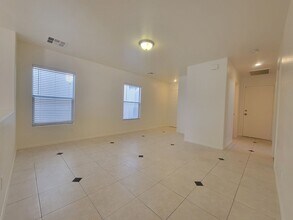 7614 Hope Valley St in Las Vegas, NV - Building Photo - Building Photo